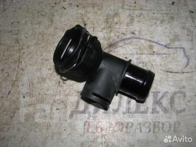 Фланец / тройник VW Golf VI 2009-2012