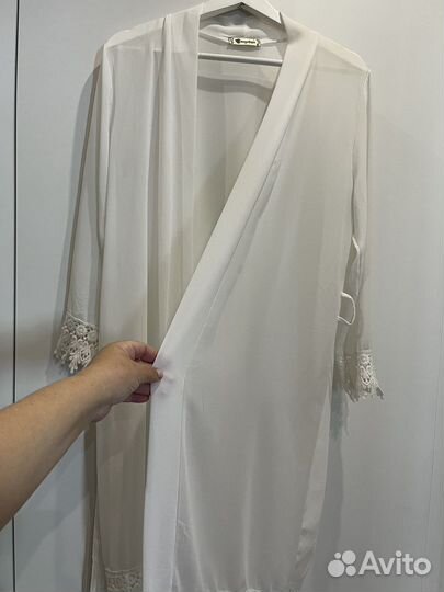 Халат женский с кружевом 50/52