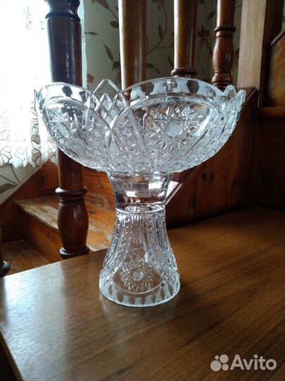 Шикарная большая ваза Каменный цветок хрусталь