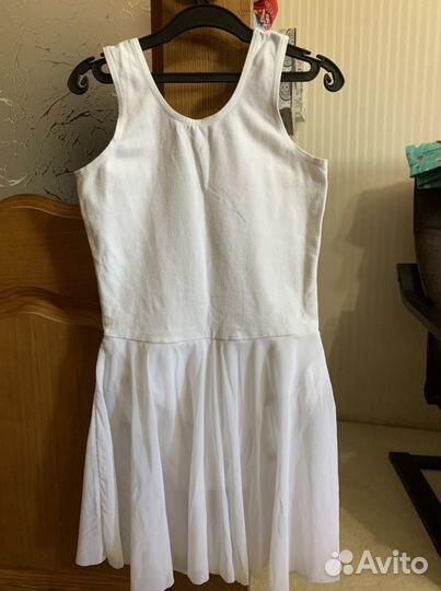 Купальники и трико (р-р 140) для хореографии