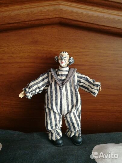 Интерьерный клоун