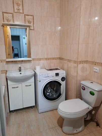 1-к. квартира, 42 м², 1/10 эт.