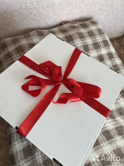 Подарочная коробка 60*60*60