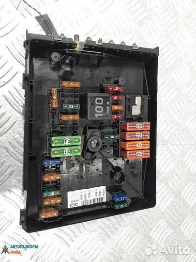 Блок предохранителей Volkswagen Eos 2006