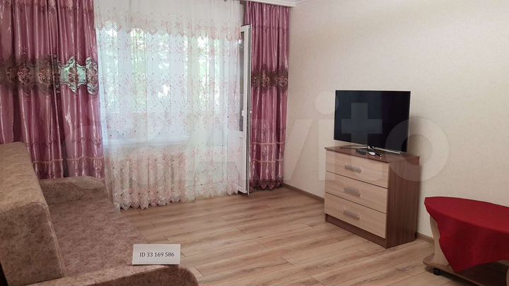 2-к. квартира, 57 м², 4/5 эт.