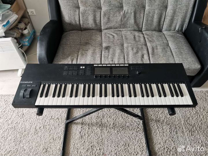 Native Instruments komplete kontrol s61 mk2