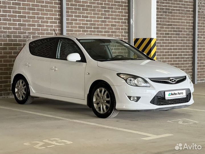 Hyundai i30 1.6 AT, 2010, 170 000 км