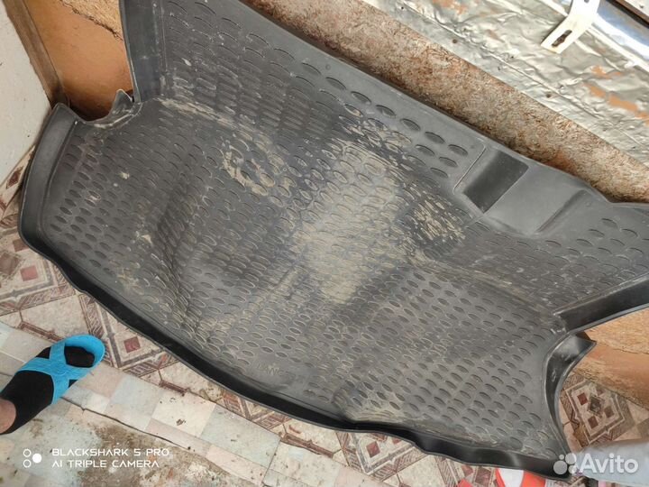 Коврик багажника lancer 10