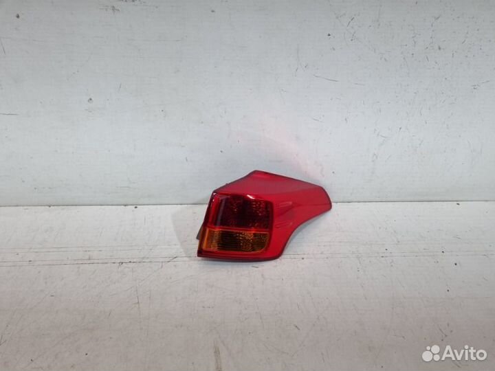 Фонарь задний правый Toyota Rav4 40 2013-2016