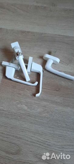 Ручки для пластиковых окон с замком