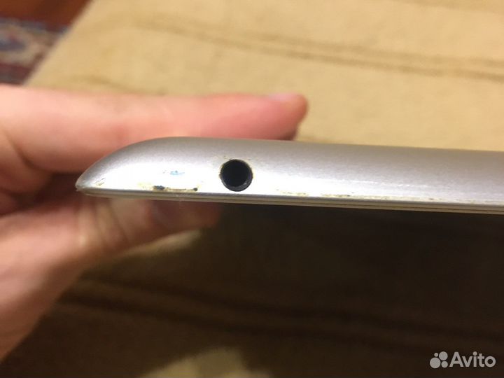 Apple iPad 3 Wi-Fi 32 Gb A1416