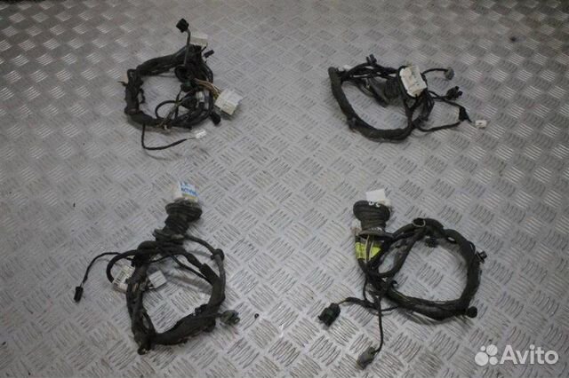 Проводка двери Ssangyong New Action 2.0 D20DTF