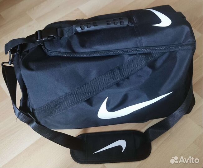 Сумка -рюкзак Nike, черная, трансформер