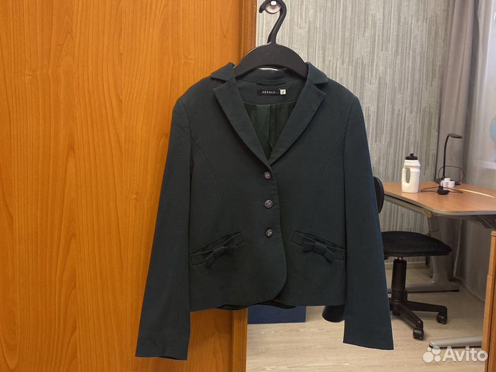 Пиджак школьный