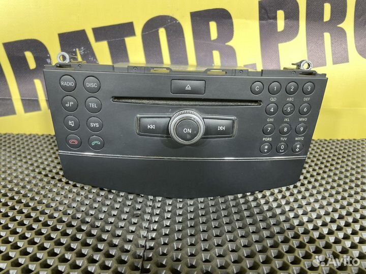 Магнитола Command Mercedes-Benz C-class