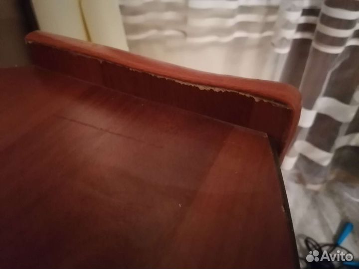 Тумба под телевизор