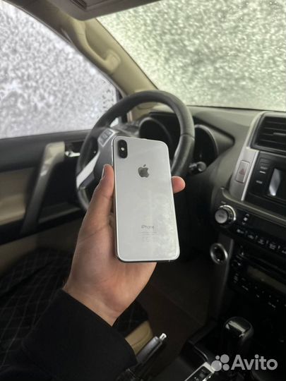 iPhone Xs, 64 ГБ