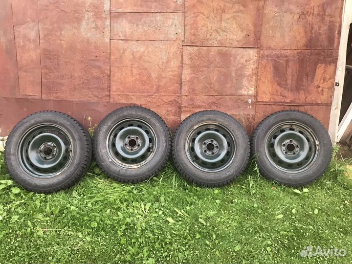 Bridgestone Ice Cruiser 7000 195/65 R15