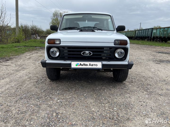 LADA 4x4 (Нива) 1.7 МТ, 2015, 97 000 км