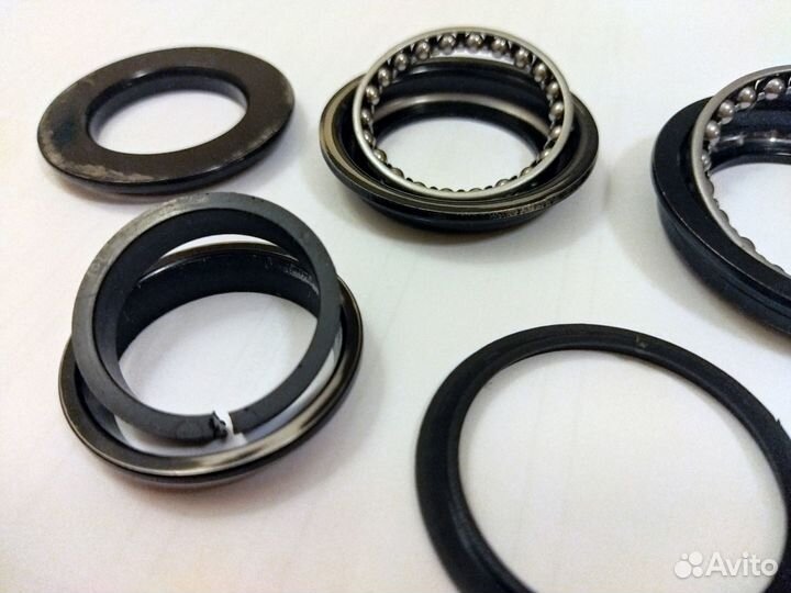 Кольца, подшипники велосипеда б/уна запчасти