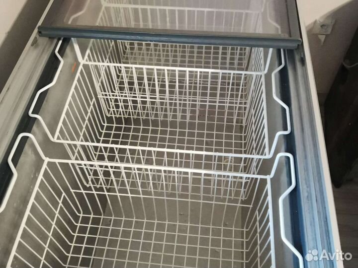 Морозильный ларь со стеклом