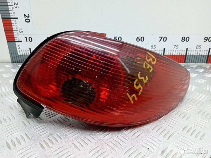 Фонарь задний для Peugeot-Citroen 206