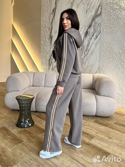 Спортивный костюм женский 42-48