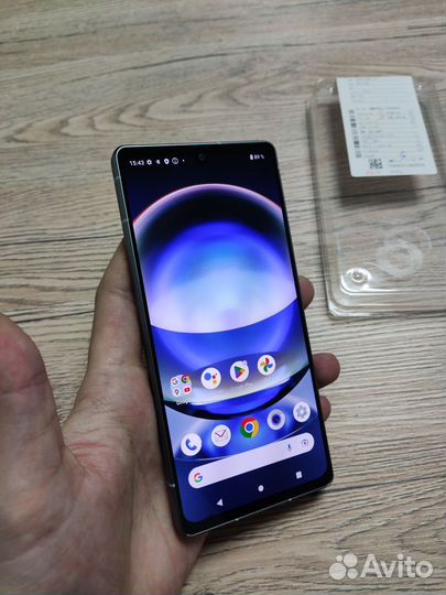 Sharp Aquos R8, 12/256 ГБ