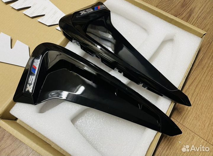 Жабры BMW X5 F15 черный глянец