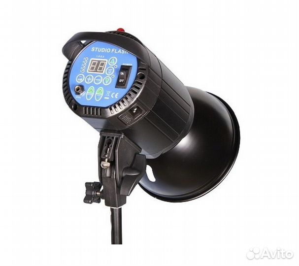 Вспышка студийная FST F-200 с рефлектором