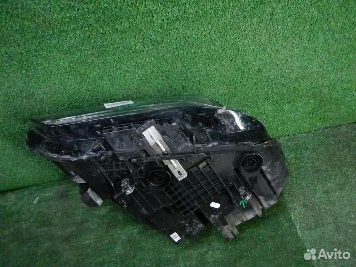 Фара левая BMW X1