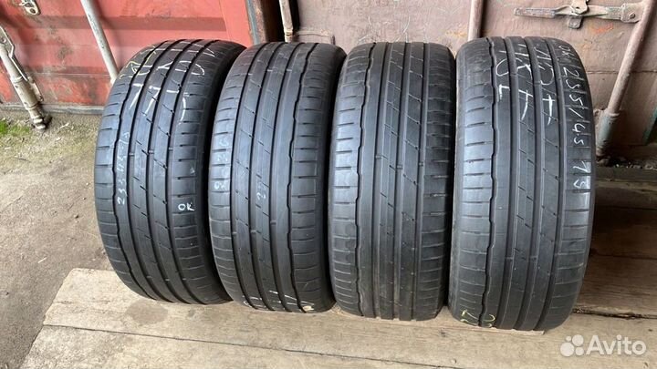 Hankook Ventus S1 Evo 3 K127 255/45 R19