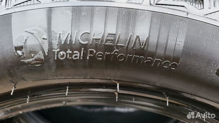 Michelin X-Ice North 4 SUV 275/50 R21