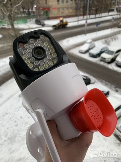 Уличная Wi-Fi камера с громкоговорителем