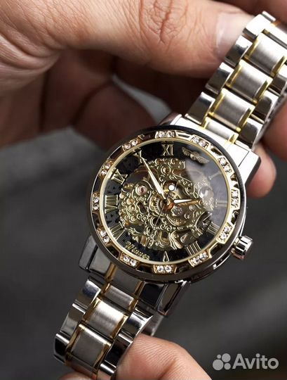 Часы наручные механические