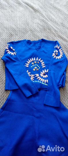 Костюм женский