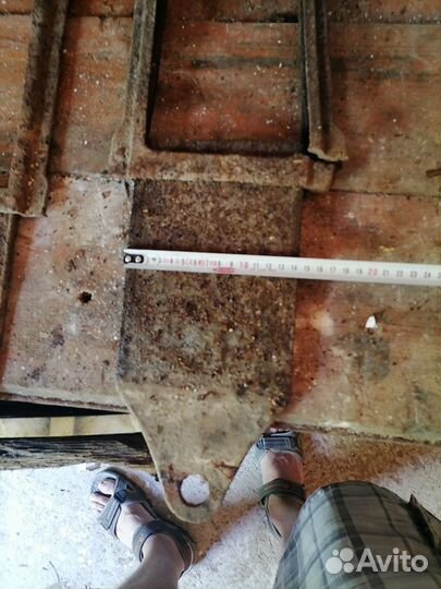 Задвижка, заслонка печная