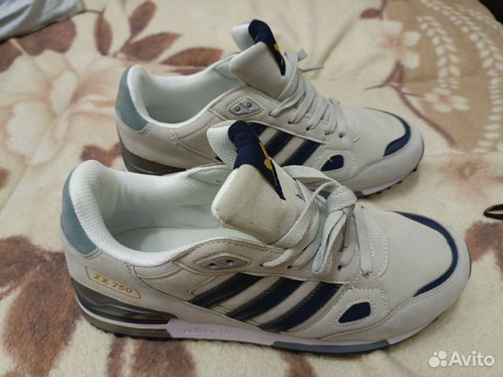 Adidas мужские кроссовки