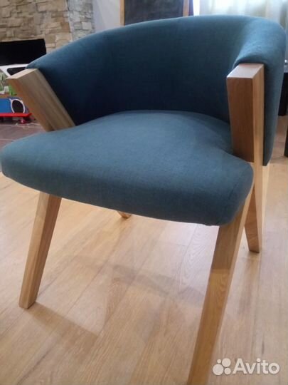 Стул (полукресло)