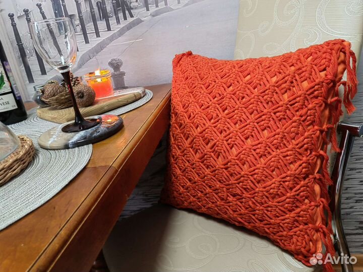Подушка макраме