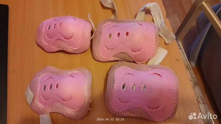 Коньки роликовые