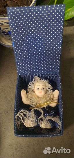 Кукла фарфоровая винтаж новая в коробке