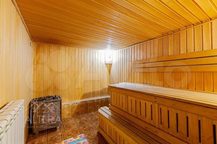 Коттедж 169 м² на участке 7,4 сот.