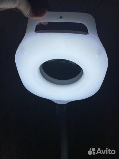 Лампа лупа для косметолога