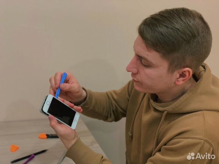Ремонт iPhone айфон, замена экрана, батареи, стекл
