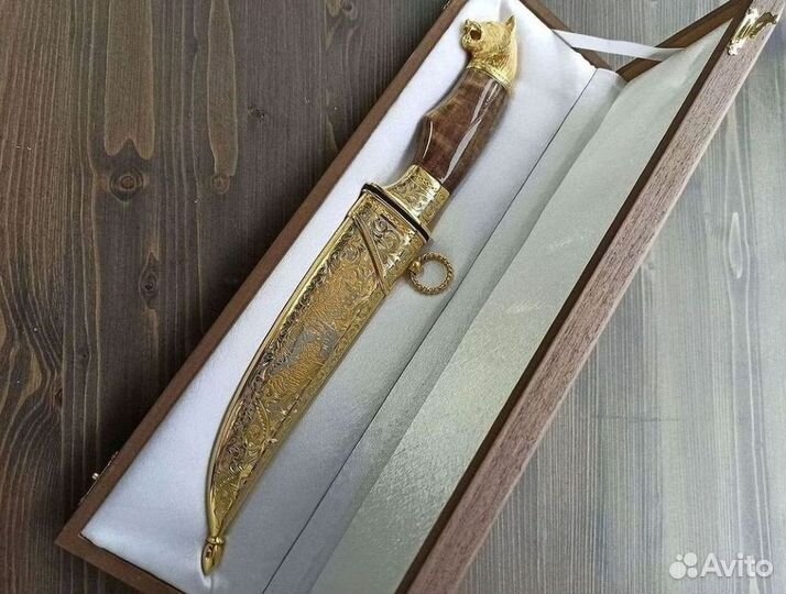 Сувенирный нож Медведь