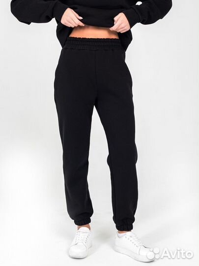 Костюм спортивный женский утеплённый