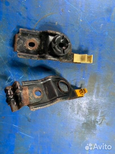 Крепление радиатора Subaru Impreza GC 2.0