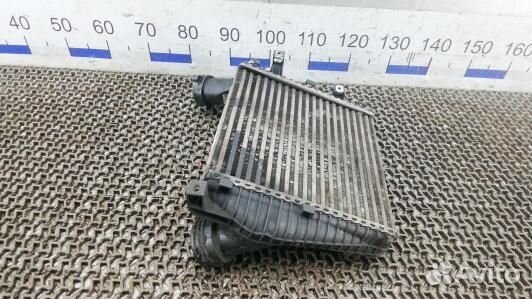 Радиатор интеркуллера audi Q7 (LAD05KC01)