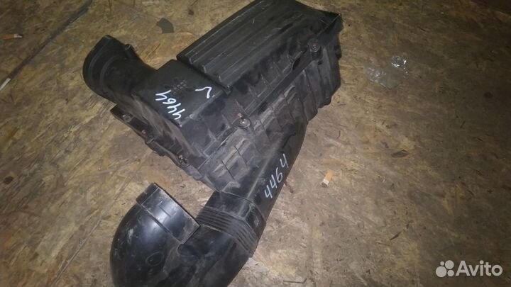 Корпус воздушногo фильтра Volkswagen Golf 5 2004